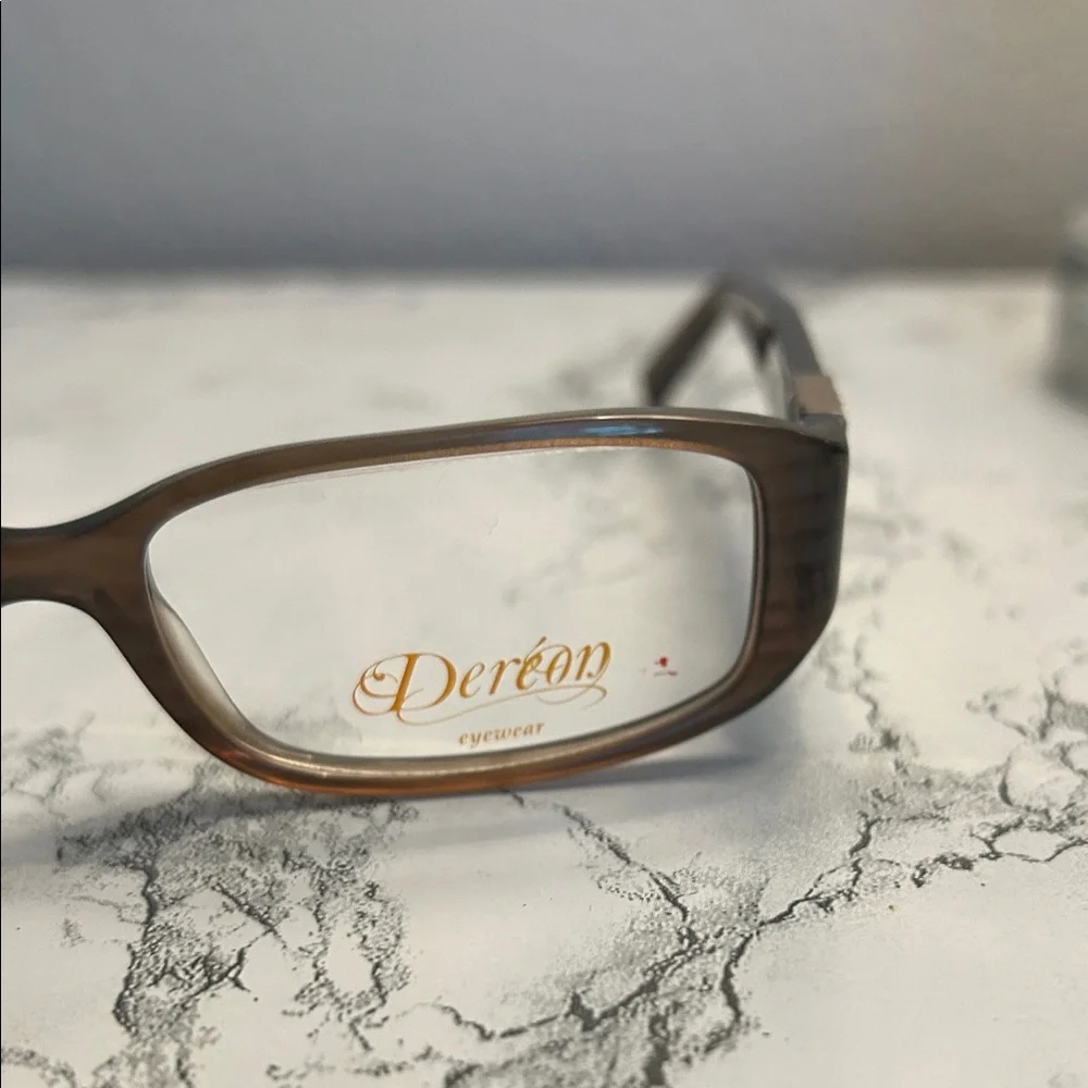 Dereon Elegant Brown With Silver Accents Women's Glasses. Size 53-17-135